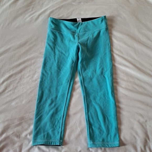 Ivivva reversible girls size 10 capri vguc - Picture 3 of 7